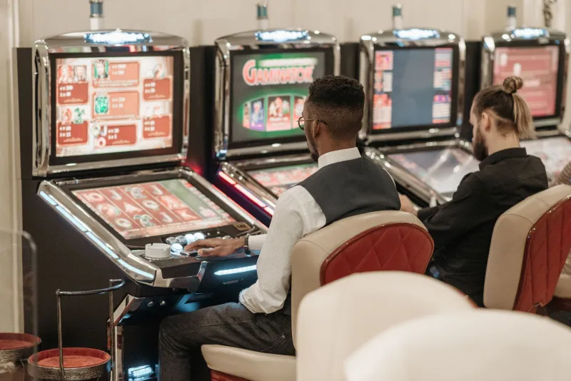 Stelle e Strategie: L'Arte di Interpretare i Ritmi delle Slot Machine come un Professionista